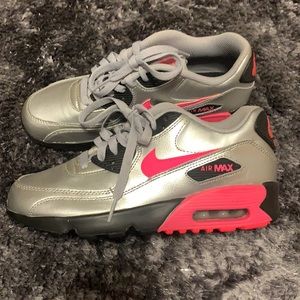 Nike Air Max silver black and pink like new grade school size 6.5